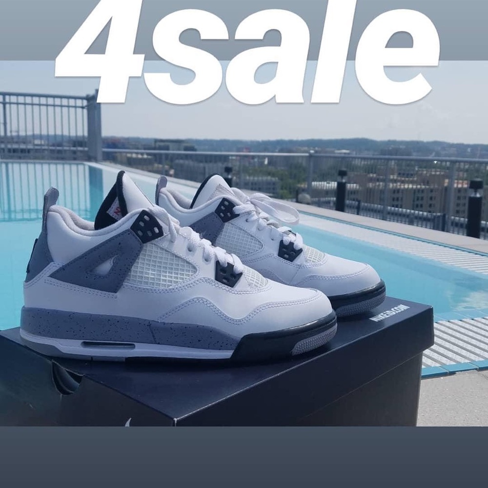 Jordan Retro 4